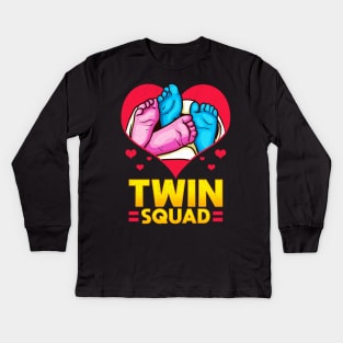Cute Twin Squad Twinning Baby Feet Announcement Kids Long Sleeve T-Shirt
